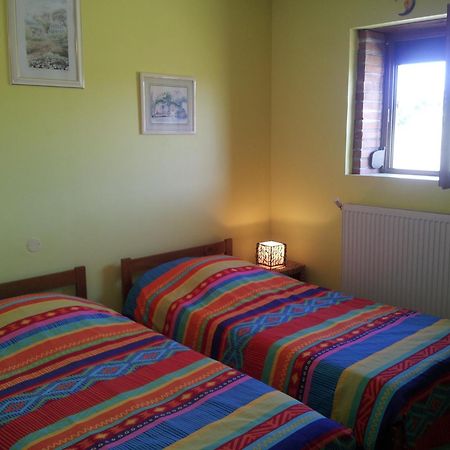Mas D'En Roca Bed & Breakfast Fourques  Exterior photo